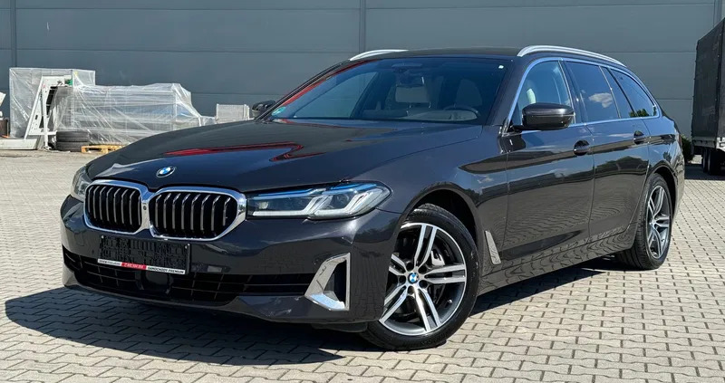 samochody osobowe BMW Seria 5 cena 188999 przebieg: 119000, rok produkcji 2020 z Tarnobrzeg